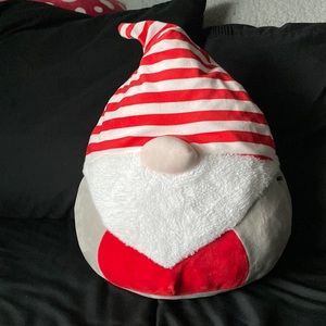 Gnomeo Squishmellow
